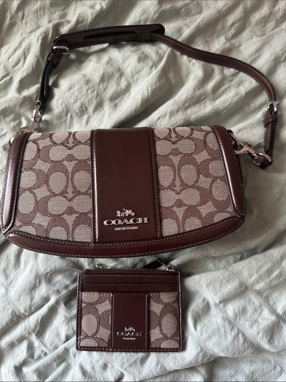 COACH Andrea Brown Signature Shoulder Bag with matching wallet - Picture 8 of 8